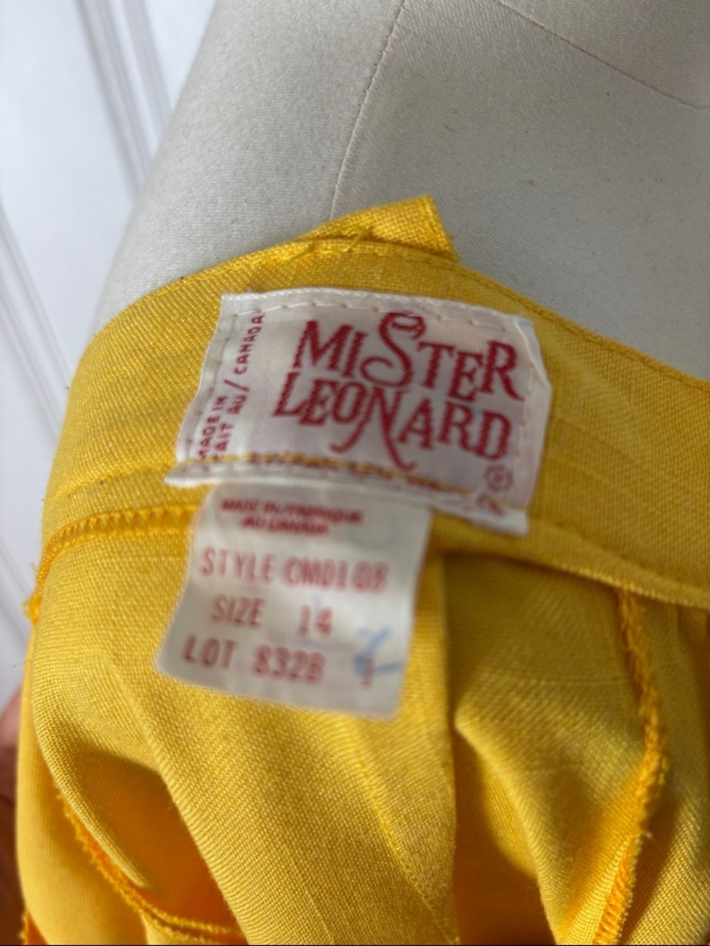 Vintage MR. LEONARD Canary Yellow Culottes Wide Leg Skirt Pants - Size 14 - Picture 7 of 8